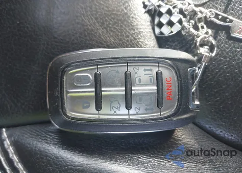 2022 Chrysler Pacifica Touring L z USA, uszkodzony, nr VIN 2C4RC1BGXNR215302